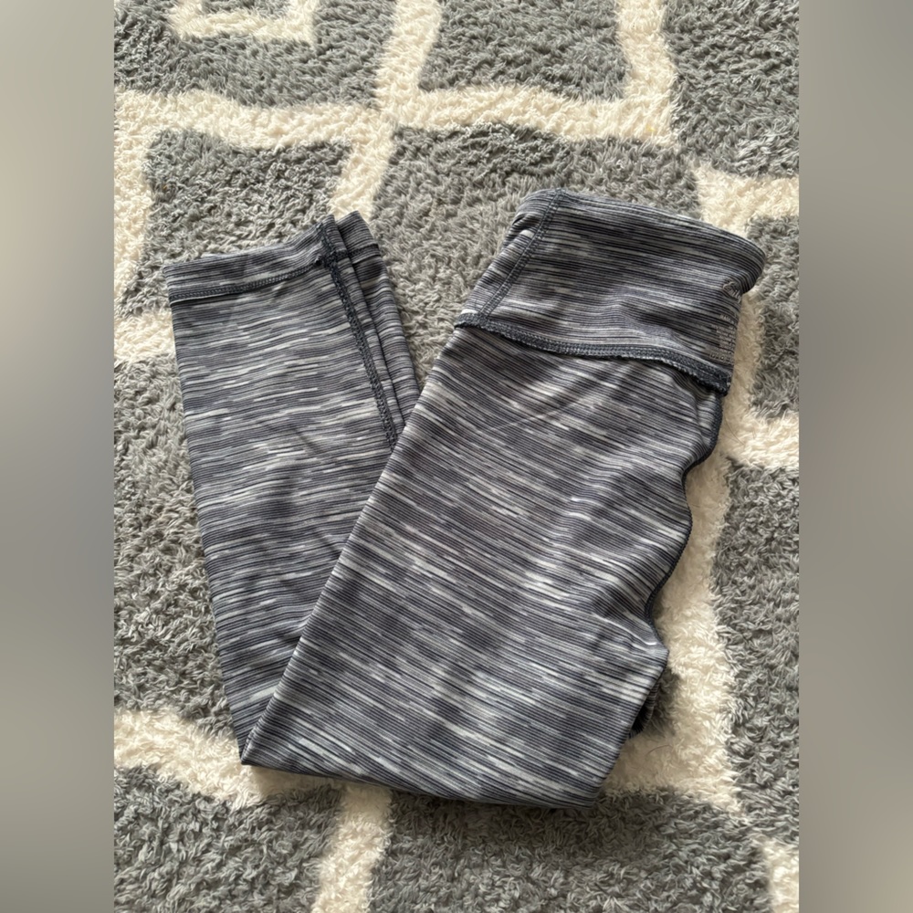 Size small leggings